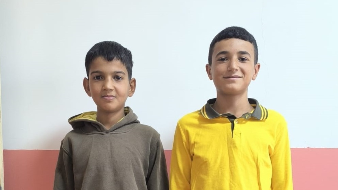 2025-2026 Eğitim Öğretim Yılında Kullanılacak Okul Forması Üst Giyim:
